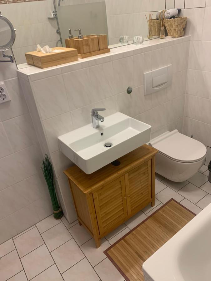 Design Apartment I - 35Qm Grenze Altstadt Park Gorlitz Bagian luar foto